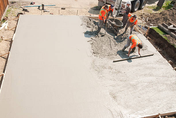 Best Custom Concrete Contractor  in Modesto, CA